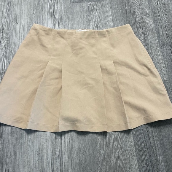 Abercrombie & Fitch Dresses & Skirts - Abercrombie & Fitch Khaki Pleated School Girl Skirt